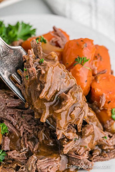 Venison Roast Slow Cooker, Deer Roast Crockpot, Venison Roast Crockpot, Roast In Slow Cooker, Venison Recipes Crockpot, Deer Roast, Slow Cooker Venison, How To Cook Venison, Crockpot Roast Recipes