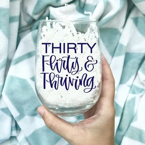 Party Decorations Black And Gold, Birthday Party Decorations Black, 30 Flirty And Thriving, Thirty Af, Thirty Flirty And Thriving, Engagement Gifts For Bride, Birthday Wine Glass, Diy Wine Glasses, 30th Birthday Gift