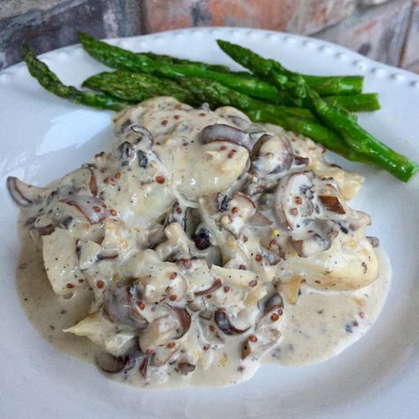 Halibut Cream Sauce, Halibut With Cream Sauce, Halibut Cheeks Recipe, Poached Halibut, White Cream Sauce, Mushroom Cream Sauce, Seafood Dish Recipes, Mushroom Sauce Recipe, Halibut Recipes