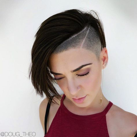 Womens Undercut Androgynous Haircut, Undercut Hairstyles Women, How To Curl Short Hair, Short Hair Trends, Hair Tattoos, Edgy Hair, Undercut Hairstyles, Short Haircut, Shaved Hair