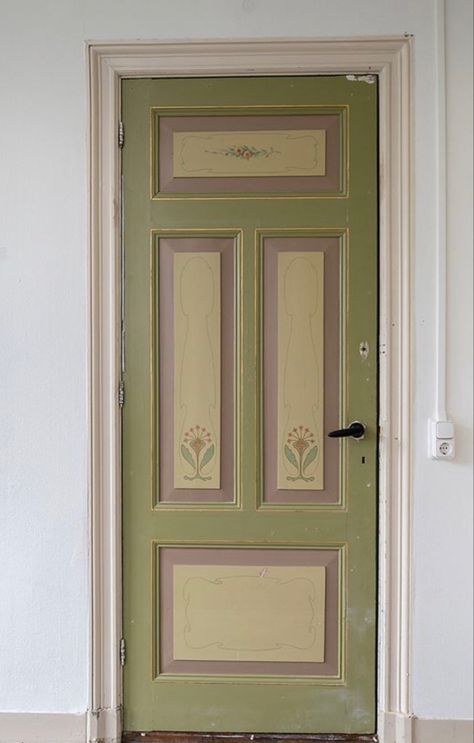 Mini Walk In Closet Ideas Small Spaces Dressing Rooms, Door Painting Ideas Bedroom Vintage, Repaint Furniture Ideas, Painted Door Frames, Painted Doors Interior Creative, Painting On Door, Painted Door, Painted Cottage, Trend 2024