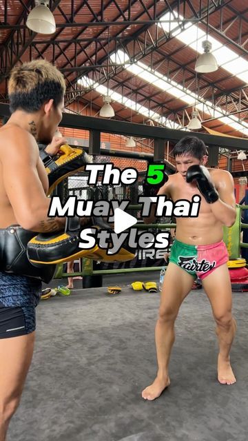 Muay Thai Women, Kun Khmer, Muay Thai Kicks, Muay Thai Training, High Iq, Boxing Training, Thai Style, Training Center, Muay Thai