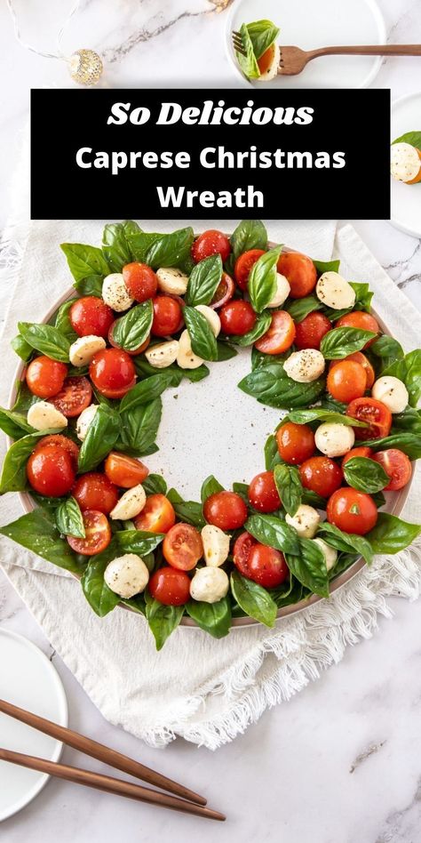 Christmas Wreath Recipe, Caprese Christmas, Caprese Wreath, Wreath Recipe, Christmas Salad Recipes, Ensalada Caprese, Christmas Salads, Christmas Recipes Appetizers, Italian Christmas