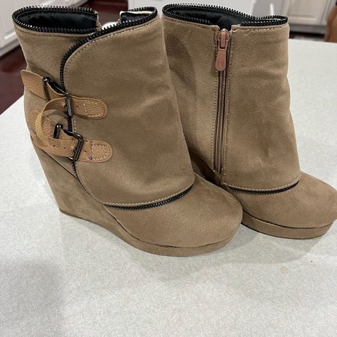 Tan Wedge Boots Never Worn Outside. Shein Order. No Stains. Smoke Free. Wedge Knee High Boots, Shein Order, Womens Wedge Boots, Thrift Wishlist, Heel Wedges, Shein Shoes, Tan Wedges, Girly Shoes, Brown Shoes