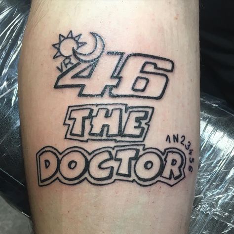 Rossi Tattoo Valentino, 46 Tattoo Rossi, Valentino Rossi Tattoo Design, Vr 46 Tattoo, Motogp Tattoo, 46 Tattoo, Motocross Tattoo, Dj Panda, Vale Rossi