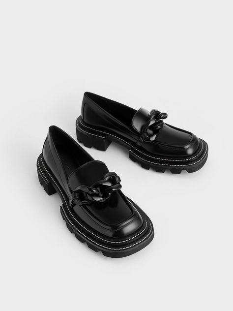 Discover great products at the best prices at Dealmoon. Charles & Keith Black Perline Chunky Chain Loafers | CHARLES & KEITH. Price:$47.60 at Charles & Keith Eyewear Chain, Ikat Pinggang, Chunky Loafers, Faux Leather Heels, Loafers Style, Charles Keith, Black Chain, Penny Loafers, Signature Design