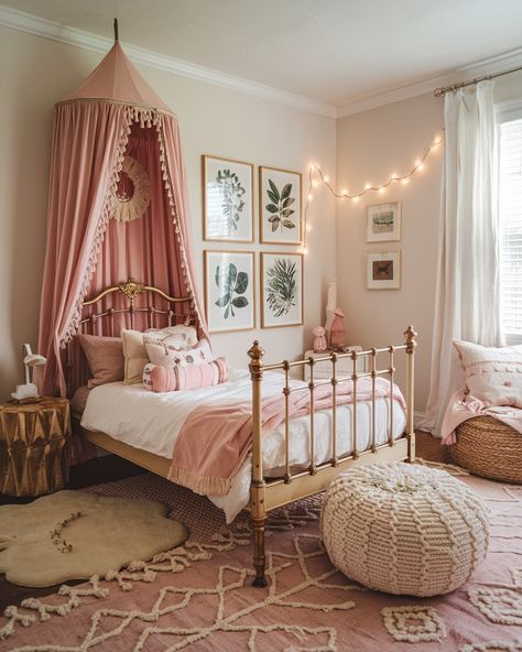 Welcoming Vintage Boho Chic House!!🔥🔥🧡🧡 Boho Pink Toddler Room, Pink Cowgirl Room Ideas, Western Toddler Girl Room, Boho Cowgirl Bedroom, Girly Toddler Bedroom, Western Girls Room, Pink Boho Room, Blush Boho Bedroom, Glam Chic Bedroom