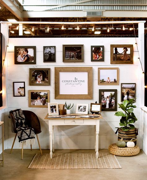 Photography Display Booth, Photography Vendor Booth Ideas Photographers, Photographer Wedding Fair Stand, Photo Booth Marketing Ideas, Wedding Photographer Booth Bridal Show, Photographer Display Booth, Photographer Trade Show Booth, Photography Wedding Expo Booth, Wedding Show Photography Booth Display