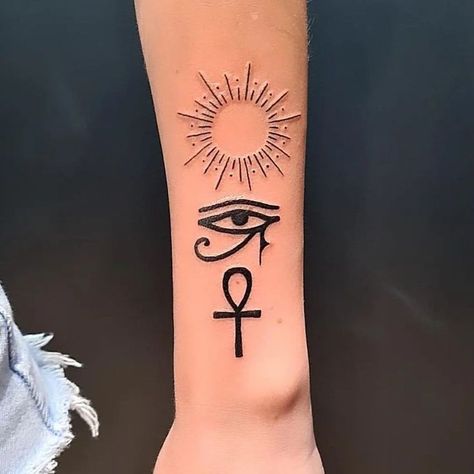 The Eye of Horus is easy to draw, but its meaning is not as simple as it seems. Find out how this tattoo will affect your life and where it's best to get it. Egyptian Symbol Tattoo, Eye Of Horus Tattoo, Egyptian Eye Tattoos, Ankh Tattoo, Rose And Butterfly Tattoo, Horus Tattoo, The Eye Of Horus, X Tattoo, Sacred Geometry Tattoo