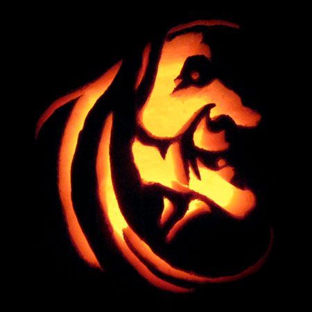 Witch Face Pumpkin, Pumpkin Carving Witch, Shark Pumpkin, Face Pumpkin Carving, Pumpkin Carving Tips, Halloween Pumpkin Carving Stencils, Pumpkin Carving Contest, Easy Pumpkin Carving, Creative Pumpkin Carving