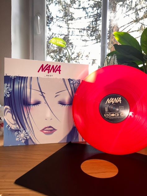 Nana, nanavinyl, vinyl, animevinyl Nana Core Aesthetic, Nana Core, Nana Vinyl, Vinyl Wishlist, Anime Nana, Banana Phone, Paradise Kiss, Gift Inspo, Nana Gifts