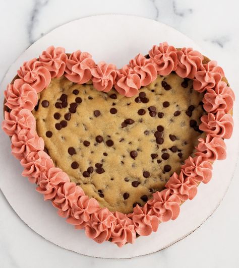 Heart Shape Cookie Cake, Mini Heart Cookie Cake, Engagement Cookie Cake, Cookie Cake Designs Ideas, Valentine’s Day Cookie Cake, Cookie Cake Aesthetic, Heart Shaped Cookie Cake, Cute Cookie Cake Designs, Heart Cookie Cake