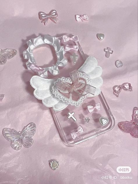 Diy Resin Phone Case, Cute School Stationary, Decoden Phone Case, Kpop Diy, Stationary School, Cozy Room Decor, Pink Phone Cases, Camera Phone, Cute Phone Cases