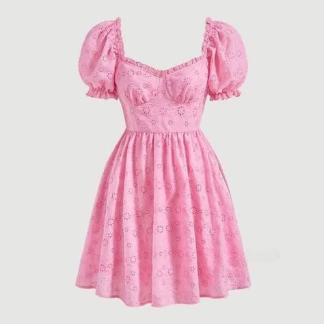 Pink Dress Outfit Casual, Pink Puff Sleeve Dress, Short Pink Dress, Cotillion Dresses, Mode Rose, Pink Sundress, Pink Casual Dress, Casual Chic Outfits, Summer Day Dresses