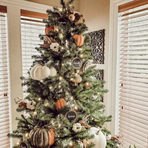 Our Gratitude Tree - French Creek Farmhouse Gratitude Christmas Tree, Fall Holiday Tree, Fall Decorated Christmas Trees, Thanksgiving Tree Decorations, Thanksgiving Tree Ideas, Fall Christmas Tree Ideas, Autumn Christmas Tree, Thanksgiving Trees, Thanksgiving Thankful Tree