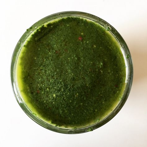 Nettle Pesto - Oliveology Greek Extra Virgin Olive Oil Nettle Pesto, Wild Garlic Pesto, Make Pesto, Almond Pesto, Pistachio Pesto, Raw Nuts, Spinach Pie, How To Make Pesto, Tomato Pesto