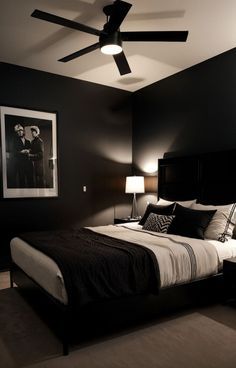 Minimalist Bedroom Black And White, Minimalist Bedroom Black, Edgy Bedroom, Bedroom Black And White, Vintage Band Posters, Black Room Decor, Black And White Bedroom, Edgy Emo, Industrial Style Bedroom