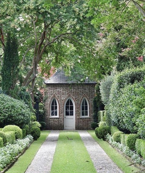 Pavilion Architecture, Garden Pavilion, Garden Architecture, She Sheds, Formal Gardens, Garden Buildings, Garden Structures, She Shed, English Cottage