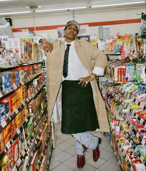 High Fashion Streetwear Editorial, Men’s Overcoat Outfit, Asap Rocky Style, Asap Rocky Outfits, Asap Rocky Fashion, Lord Pretty Flacko, Streetwear Photoshoot, Men Mode, Skirt Streetwear