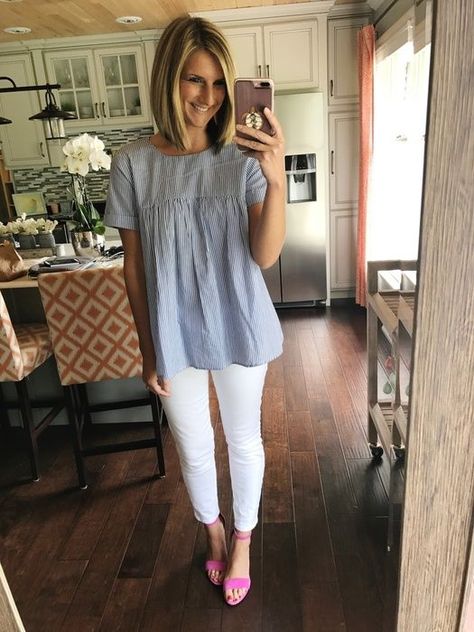 Cute and Feminine Outfit [Just as Comfortable as it is Cute!] Love These Soft and Complimenting Colors Teaching Outfits Summer, Teacher Haircut, Student Teaching Outfits, Complimenting Colors, Teacher Attire, Winter Teacher Outfits, Teacher Fits, Spring Teacher Outfits, Summer Teacher Outfits