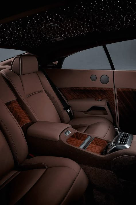 Cars Interior Aesthetic, Brown Luxury Aesthetic, Aesthetic Marron, Rancis Fluggerbutter, Brown Car, Cars Interior, Billionaire Luxury, Aesthetic Objects, Cool Car Accessories