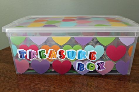 Diy Treasure Box For Classroom, Treasure Box Ideas For Classroom, Preschool Artwork, Prize Ideas, Babysitting Activities, Behavior Incentives, Prize Box, Behavior Plans, Stem Classes