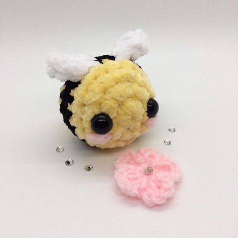 This bee is available to purchase in my shop as a plush or keychain! Crochet Bee Stuffed Animal, Crochet Plush Keychain, Crochet Bee Keychain, Fluffy Bee, Desk Friend, Bee Cute, Bee Plush, Gifts Crochet, Plush Crochet