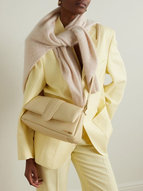 Jacquemus Le Bambimou Bag, Handbag Campaign, Jacquemus Yellow, Dream Wishlist, Makeup Compact, Jacquemus Bag, Neon Bag, Yellow Accessories, Butter Yellow