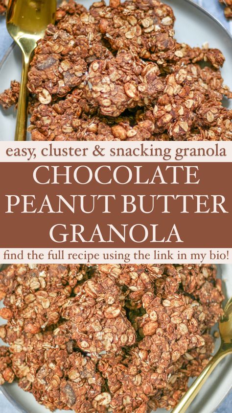 Healthy chocolate peanut butter granola loaded with oats, peanuts, chia seeds and chocolate. It makes clusters which make it perfect snacking! Granola Low Calorie, Granola Clusters Recipe, Low Calorie Granola, Healthy Grains Recipes, Chocolate Peanut Butter Granola, Healthy Chocolate Peanut Butter, Granola Clusters, Peanut Butter Granola, Healthy Beef