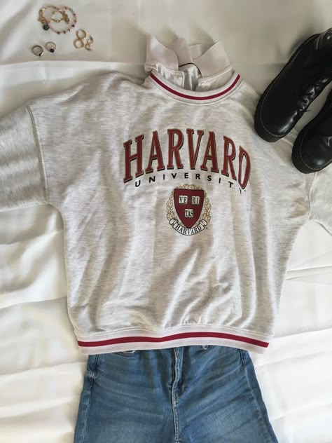 Harvard Shirt Outfit, Harvard Tshirt Outfit Aesthetic, Harvard University Outfit, Harvard Sweater Outfit, University Shirt Outfit, Harvard Outfit Aesthetic, Harvard Clothes, University Hoodie Outfit, Harvard Aesthetic Outfit