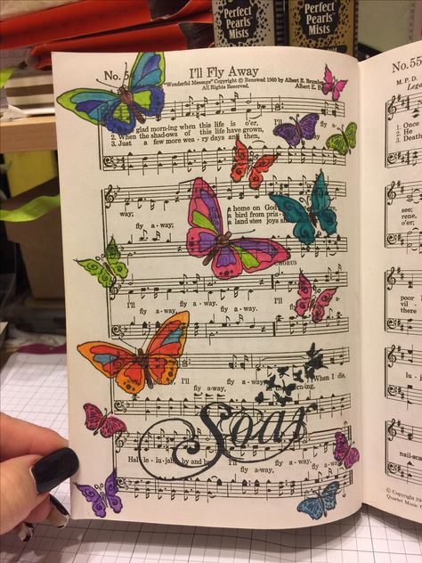 Art With Sheet Music, Hymn Journaling, Hymnal Art, Hymnal Crafts, Sheet Music Crafts, Hymn Art, Hymn Sheet Music, Sheet Music Art, Music Crafts