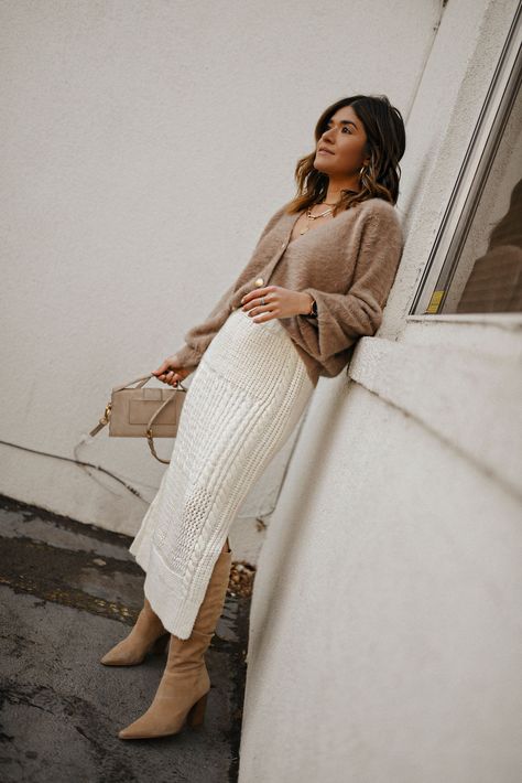 Resort Winter Outfits, Postpartum Christmas Outfit, Chic Neutral Sweater Dress For Winter, Chic Neutral Dresses For Winter, Effortlessly Chic Outfits Winter, Winter Indoor Outfits, Chic Neutral Winter Dress, Nuetral Pallete Outfits Winter, Winter Neutral Outfits