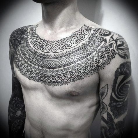 Henna Collar Bone Male Tattoos With Black Ink Collar Bone Tattoo For Men, Collar Tattoo, Cute Henna Tattoos, Tatuagem Masculina Pequena, Necklace Tattoo, Cute Henna, Ancient Tattoo, Bone Tattoos, Egyptian Tattoo