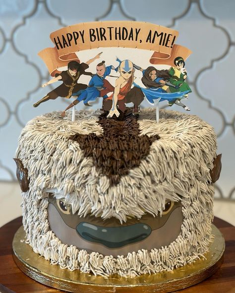 If you know me and my family you know how much we love Avatar the Last Air Bender and The Legend of Korra. We have named many of our animals at Rowell Ranch from characters of the series. So when this cake request came up on the For Goodness Cakes baker portal I knew I had to take it and knew exactly what I would make… an APPA CAKE! ⬇️🌀 I am so happy with how this turned out and I even signed the cake box with a special message from me, Earth Bender and member of The Order of the White Lotus ... Order Of The White Lotus, Earth Bender, Chocolate Cake With Chocolate Ganache, Avatar The Last Air Bender, Christian Party, The Last Air Bender, Chocolate Ganache Filling, The White Lotus, Me And My Family