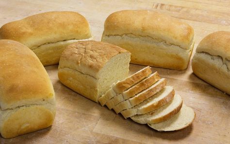 Salt-rising bread is still baked in the area, and you can bake your own Salt Rising Bread, Quick Sweets, Appalachian Recipes, Chipped Beef, Bread Starter, Muffin Bread, Chocolate Banana Bread, Bread Recipes Sweet, Delicious Bread