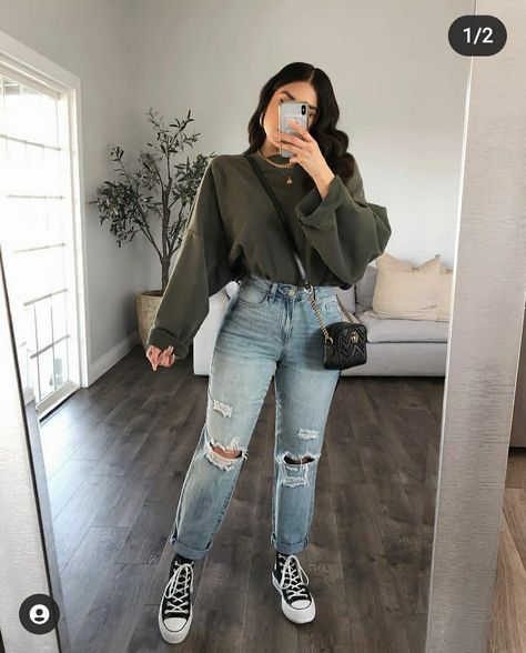 Outfit Informal, Mom Jeans Outfit, Oufits Casual, Dream Boyfriend, Outfit Shop, Sunday Funday, Outfit Goals, Basic Outfits, Fit Inspo