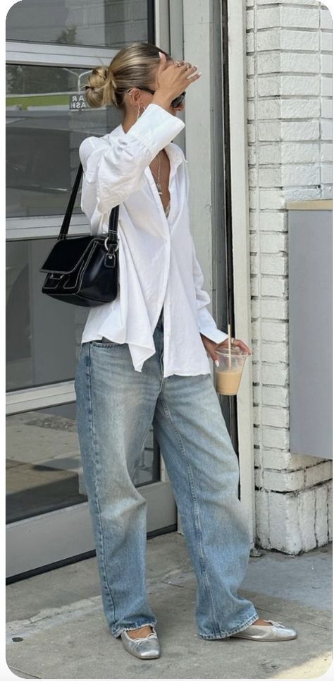 Button Down Outfit, White Shirt Outfits, Looks Jeans, Flats Outfit, Outfit Jeans, Looks Street Style, Mode Inspo, 가을 패션, Mode Vintage