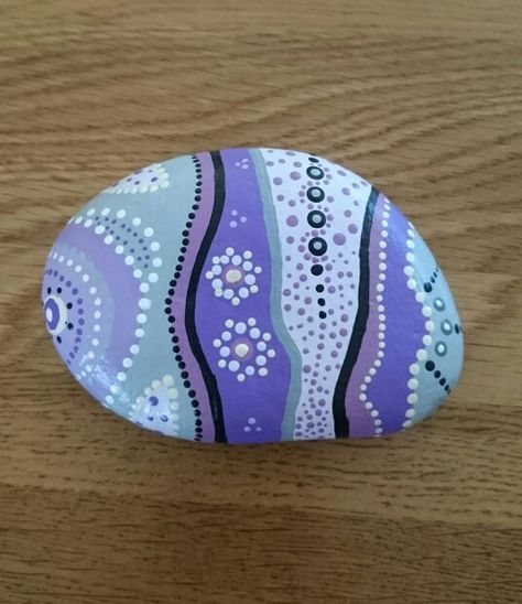 Purple and grey abstract Purple Painted Rocks, Rock Painting Flowers, Mandala Painted Rocks, Rock Gifts, Seashell Painting, Painted Rocks Kids, Painted Rocks Craft, Purple Paint, Mandala Rocks