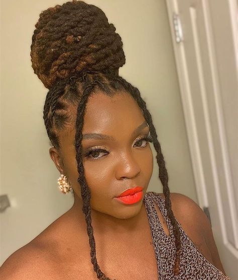 LocNationThe Movement on Instagram: “The bun... • How do you guys wear your hair when you go out? • 😍😍😍 @malija_ .. • #blackgirls #divine #king #queen #natural #naturalhair…” Loc Bun Hairstyles, Loc Bun, Dreads Styles For Women, Loc Inspiration, Loc Hairstyles, Beautiful Locs, Dreads Girl, Beautiful Dreadlocks, Short Locs Hairstyles