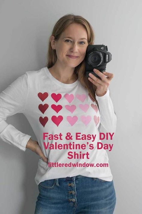 Make a quick, easy DIY Valentine's Day Shirt with basic tools and materials, by yourself, in about 15 minutes! Diy Valentines Shirt, Valentines Sewing, Diy Valentine's Shirts, Cute Valentines Day Outfits, Window Crafts, Diy Valentine's Day, Tshirt Refashion, Make Your Own Clothes, Diy Valentine