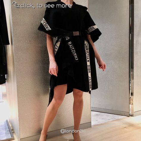 Dior Poncho, Hooded Poncho, Christian Dior, Tshirt Dress, Women's Fashion, Dior, Shirt Dress, Luxury Fashion, T Shirt