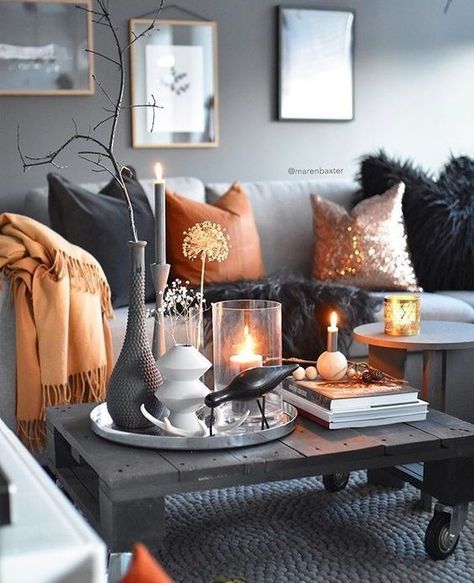 Grey And Orange Living Room, Orange Dining Chairs, Halloween Living Room, Deco Boheme Chic, Fall Living Room Decor, Fall Living Room, Living Room Orange, Living Room Decor Apartment, Living Room Grey