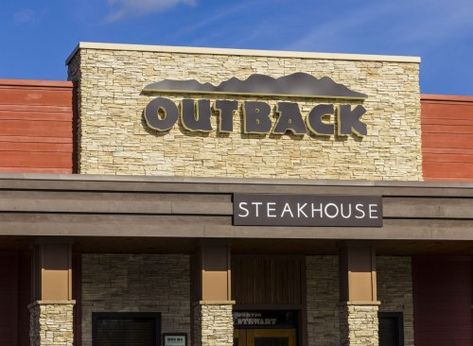 Sorry, but you should really stay away from that Bloomin' Onion after all... Outback Menu Food, Bloomin Onion, Seasoned Butter, Onion Burger, Parfait Desserts, Outback Steakhouse, House Salad, Eat This Not That, Texas Roadhouse