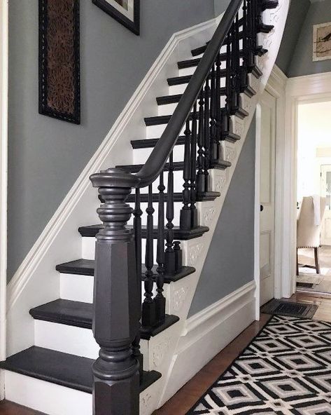 Top 70 Best Painted Stairs Ideas - Staircase Designs Remodel Staircase, Painted Stairs Ideas, Staircase Paneling, Stairway Railing, Banister Remodel, Stairs Makeover Design, Diy Staircase Makeover, Design Staircase, Paneling Makeover