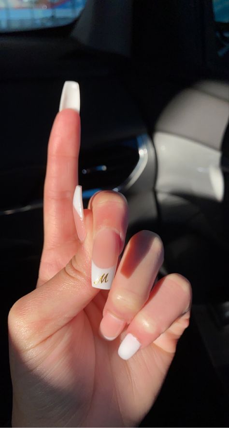 Nails With The Letter M On Them, Nails With Letter M On It, Letter E Nails, Letter M Nails Designs, Nails With An M Initial, Letter M Nails, M Initial Nails, M Initial On Nail, B Initial Nails