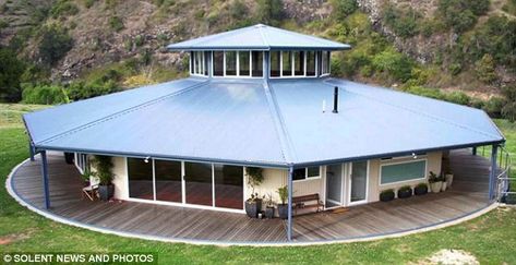 Bright idea: The house, in Wingham, New South Wales, can rotate to follow the sun Hexagon House, Round House Plans, Octagon House, Upside Down House, Crazy Houses, Unusual Homes, Unique Buildings, Unique Houses, Round House