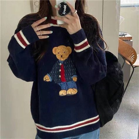 Oversized Clothes, Sweater Oversize, Graphic Sweaters, Style Japonais, Cartoon Bear, Warm Sweaters, Knitting Women Sweater, Kawaii Clothes, Knit Vest