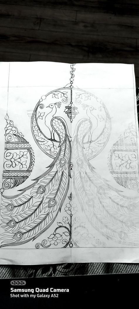 Pallu Sketch Design, Saree Motifs Designs, Khakha Designs, Kali Drawing, Henna Designs Drawing, Peacock Sketch, Wall Lights Diy, Elephant Sketch, Free Hand Designs