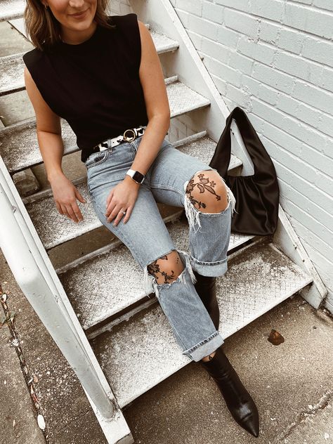 Sitting on steps fashion blogger post. Wearing muscle tank and lace tights Lace Tights Under Ripped Jeans, Ripped Jeans With Tights, Tights Under Ripped Jeans, Wedding Shower Decor, Bride Hair Pins, Shower Outfits, Bridal Shower Outfit, Perfect Bride, Lace Tights