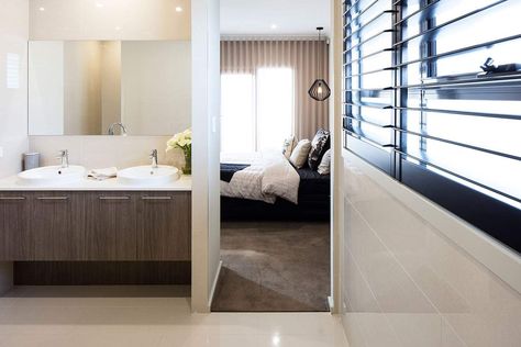 Gallery | Weeks Building Group Ensuite Bathroom Ideas Master Bedrooms, Open Bathroom Concept, Ensuite Bathroom Ideas, Ideas Master Bedrooms, Traditional Bedrooms, Bathroom Ideas Master, Bedroom Ensuite, Open Bathroom, Master Ensuite